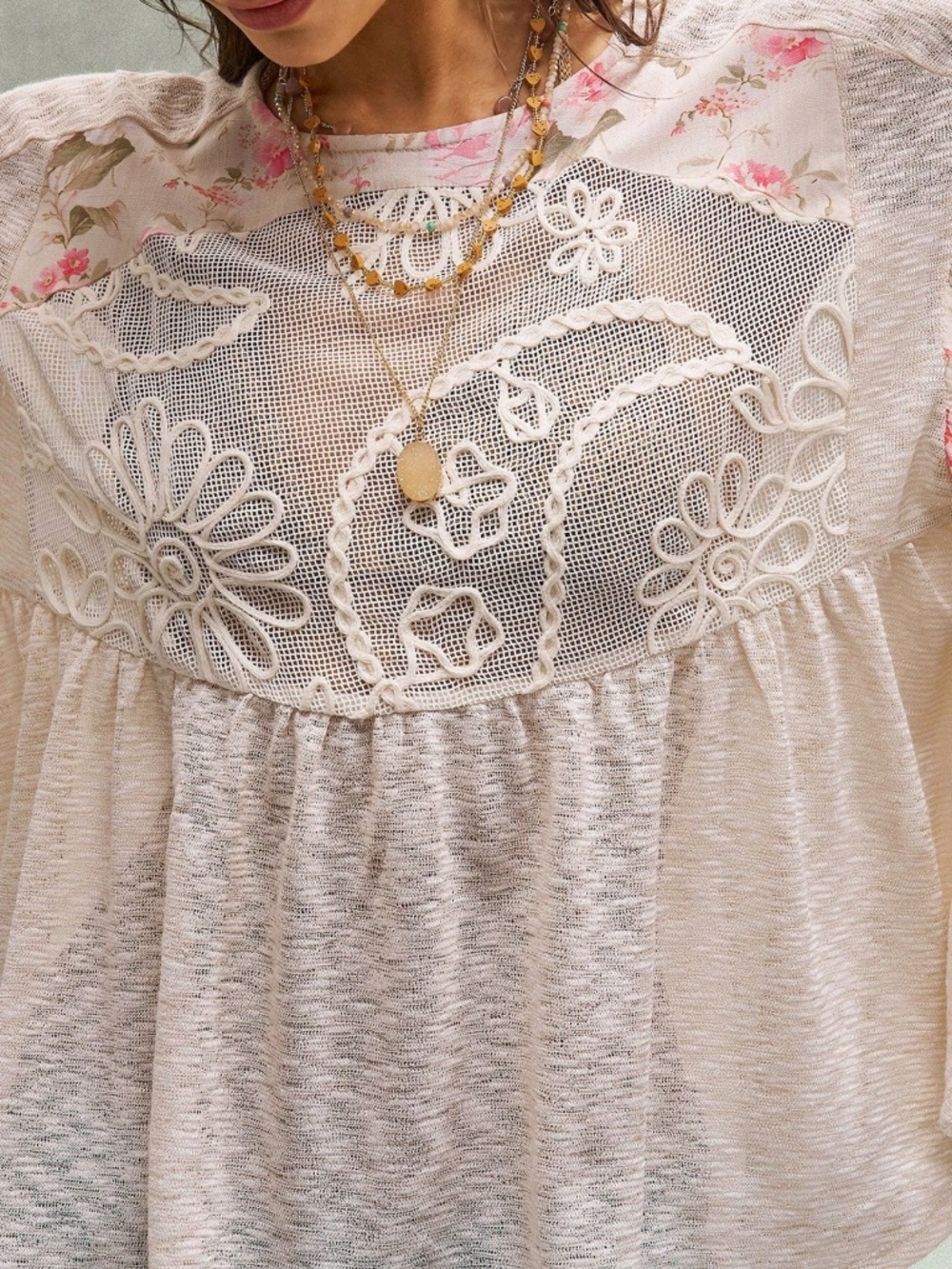 Boho Floral Print Lace Short Sleeve Oversized Blouse - Picture 2 of 6